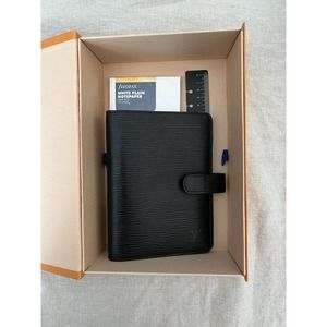 Louis Vuitton Black Noir Epi Leather Medium Ring Agenda MM Notebook Cover In Box